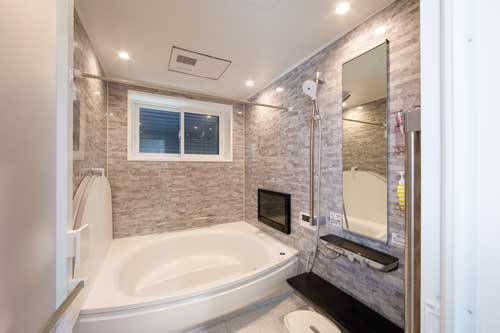 1.5坪のバスルーム