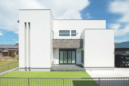 白を基調とした外観