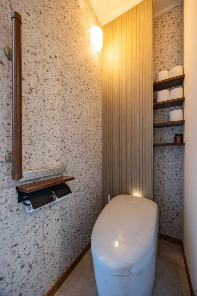和の趣を感じられるおしゃれなトイレ空間
